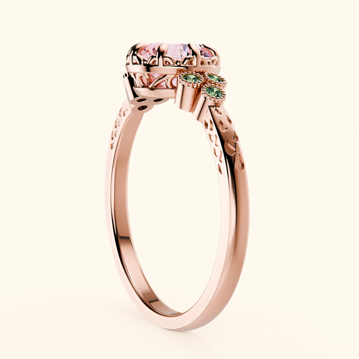 Pierścionek zaręczynowy Clarté – Różowy diament laboratoryjny 1 ct, kamienie boczne: zielony diament laboratoryjny