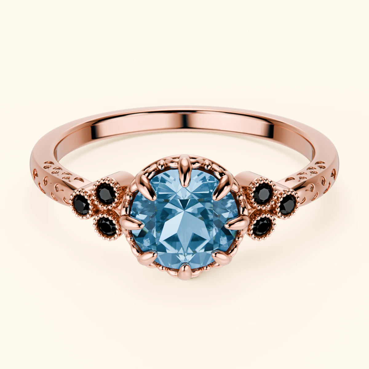 Pierścionek zaręczynowy Clarté – Topaz Swiss Blue 0,85 ct, kamienie boczne: czarny diament