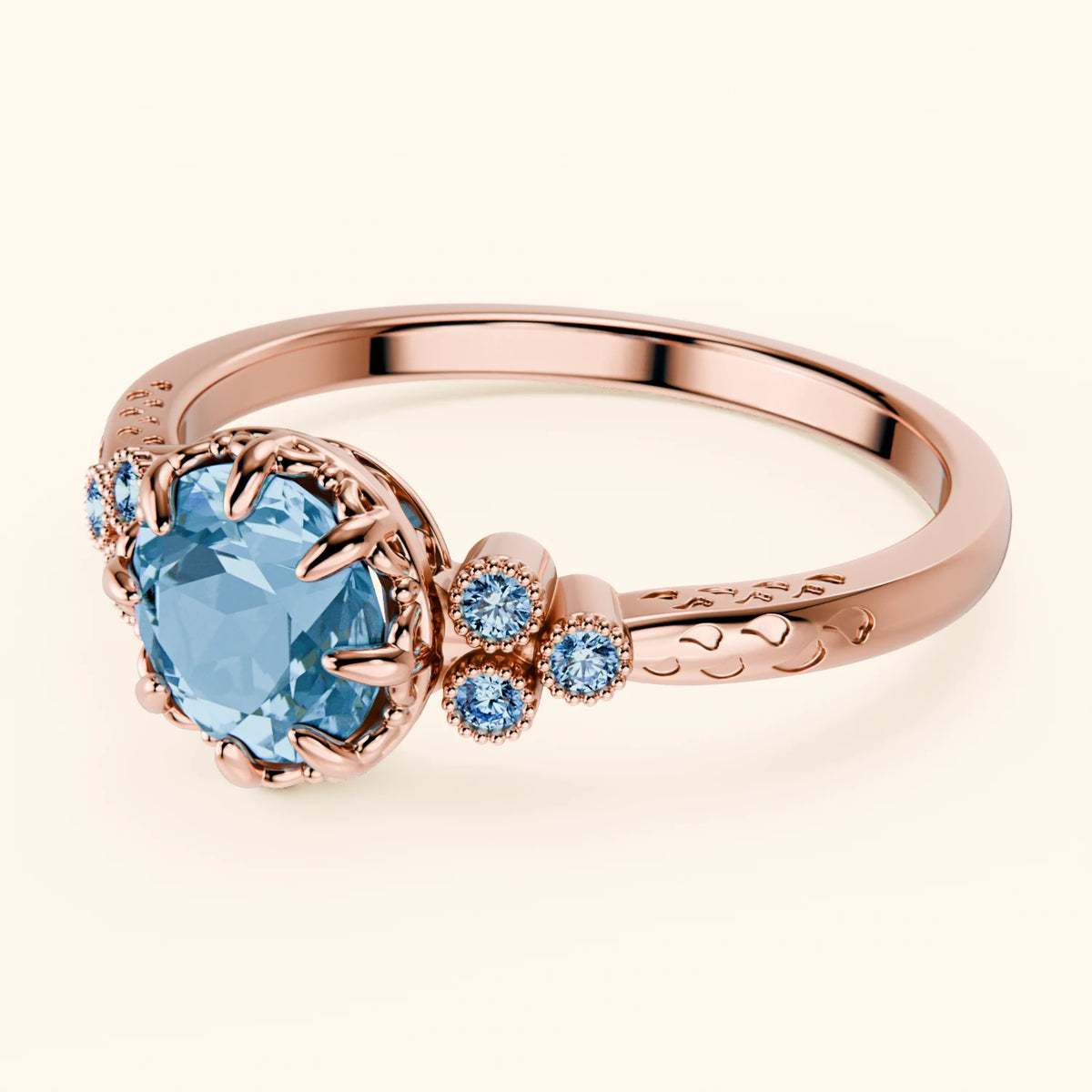 Pierścionek zaręczynowy Clarté – Topaz Swiss Blue 0,85 ct, kamienie boczne: niebieski diament laboratoryjny