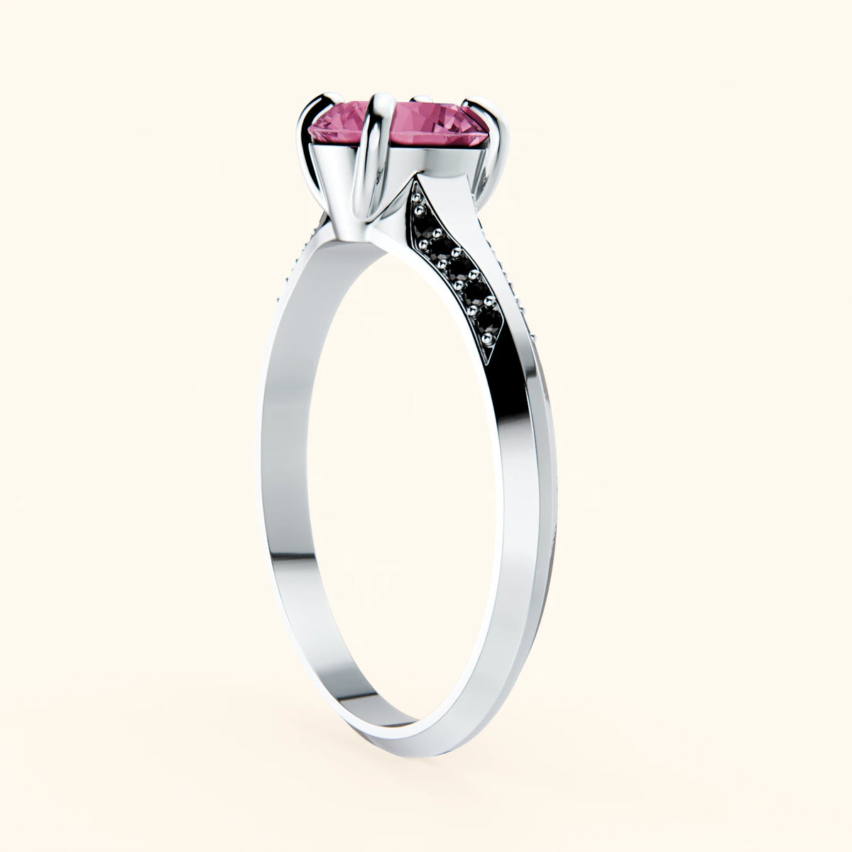 Pierścionek zaręczynowy Délié – Różowy szafir naturalny 1,10 ct, kamienie boczne: czarny diament