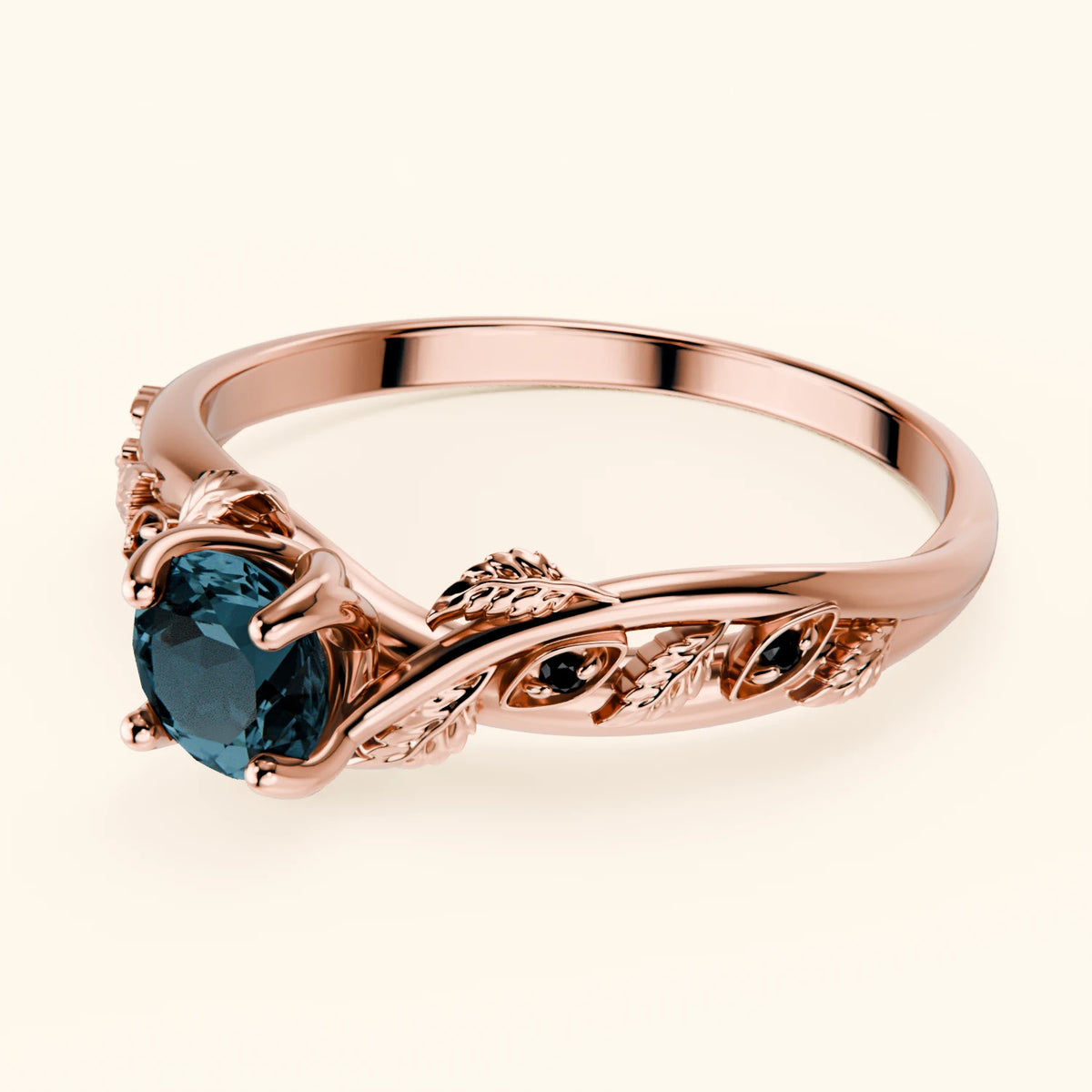 Pierścionek zaręczynowy Frêne – Topaz London Blue 0,50 ct, kamienie boczne: czarny diament