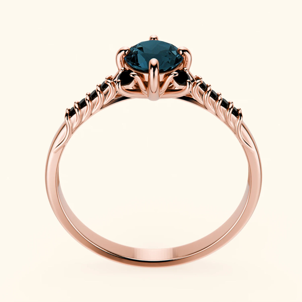 Pierścionek zaręczynowy Scintille – Topaz London Blue 0,50 ct, kamienie boczne: czarny diament