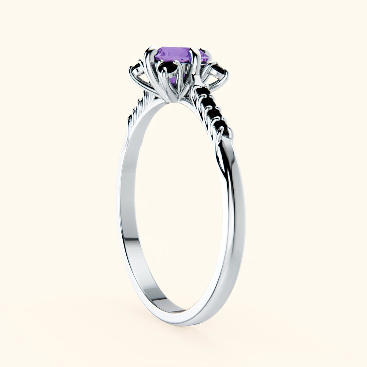 Pierścionek zaręczynowy Scintille – Ametyst 0,38 ct, kamienie boczne: czarny diament